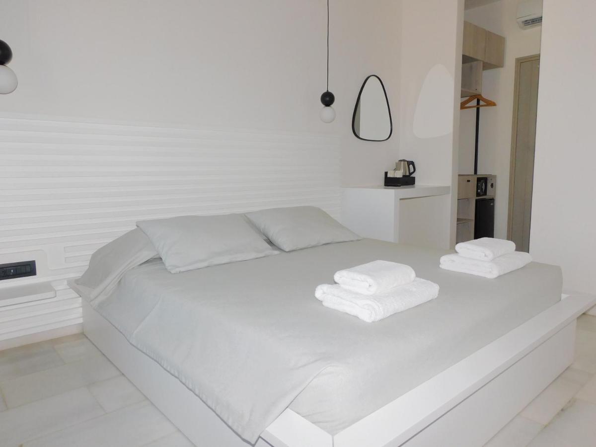 Fotilia Hotel ناوسا المظهر الخارجي الصورة