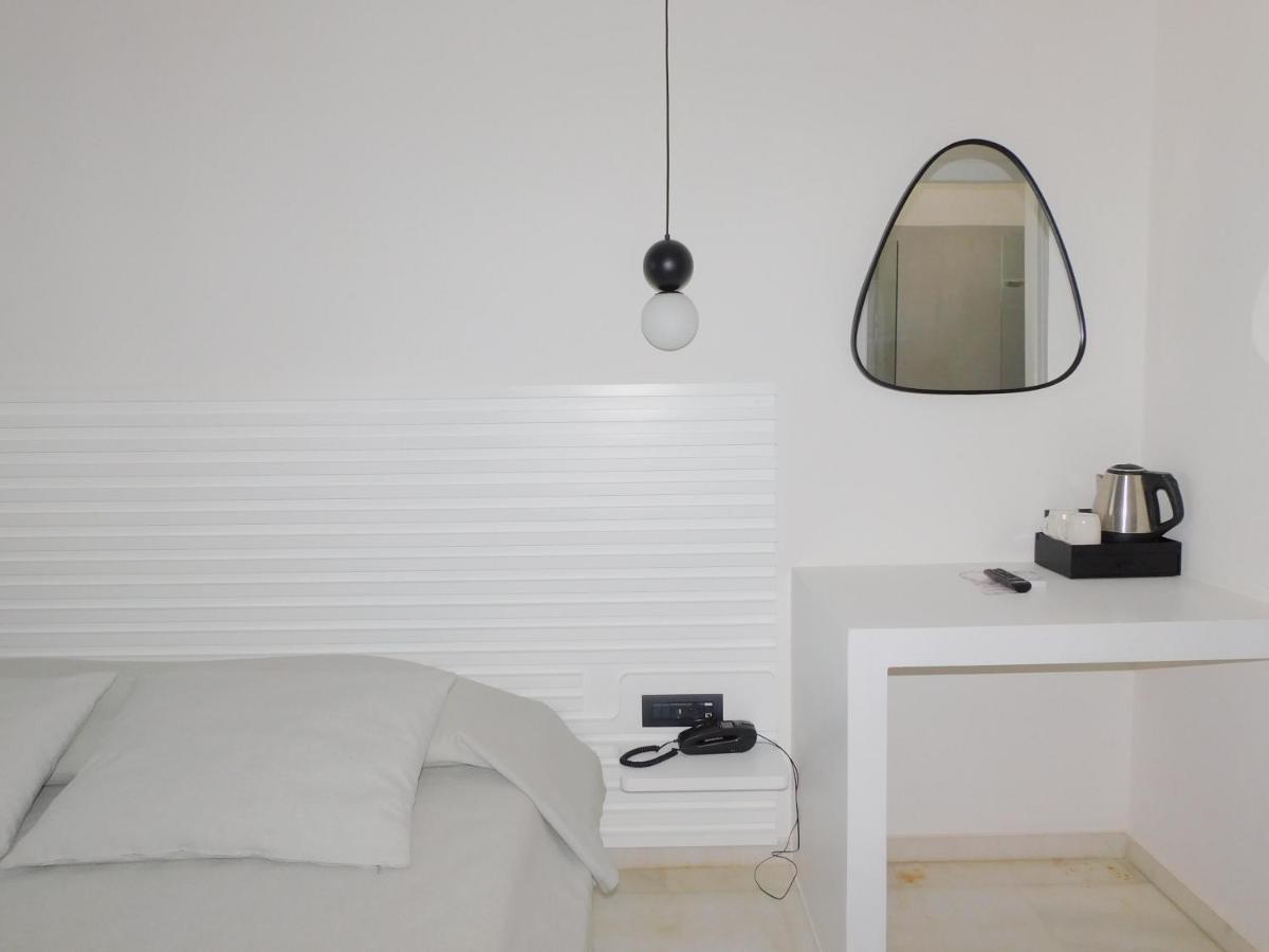 Fotilia Hotel ناوسا المظهر الخارجي الصورة